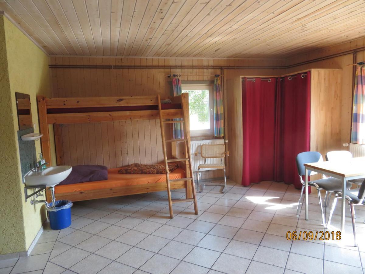 Gruppenbungalow-Waldhaus-Am Ferienpark Mirow Dış mekan fotoğraf